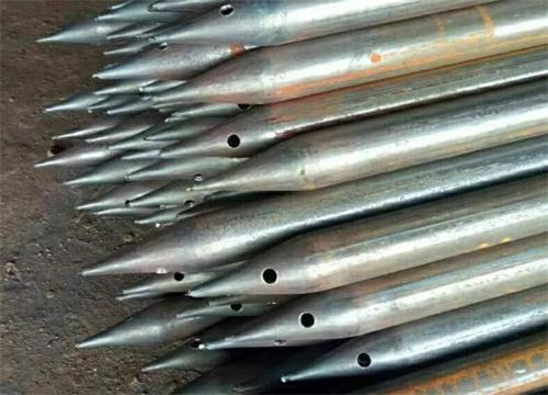 察哈尔右翼前隧道钢花管现货